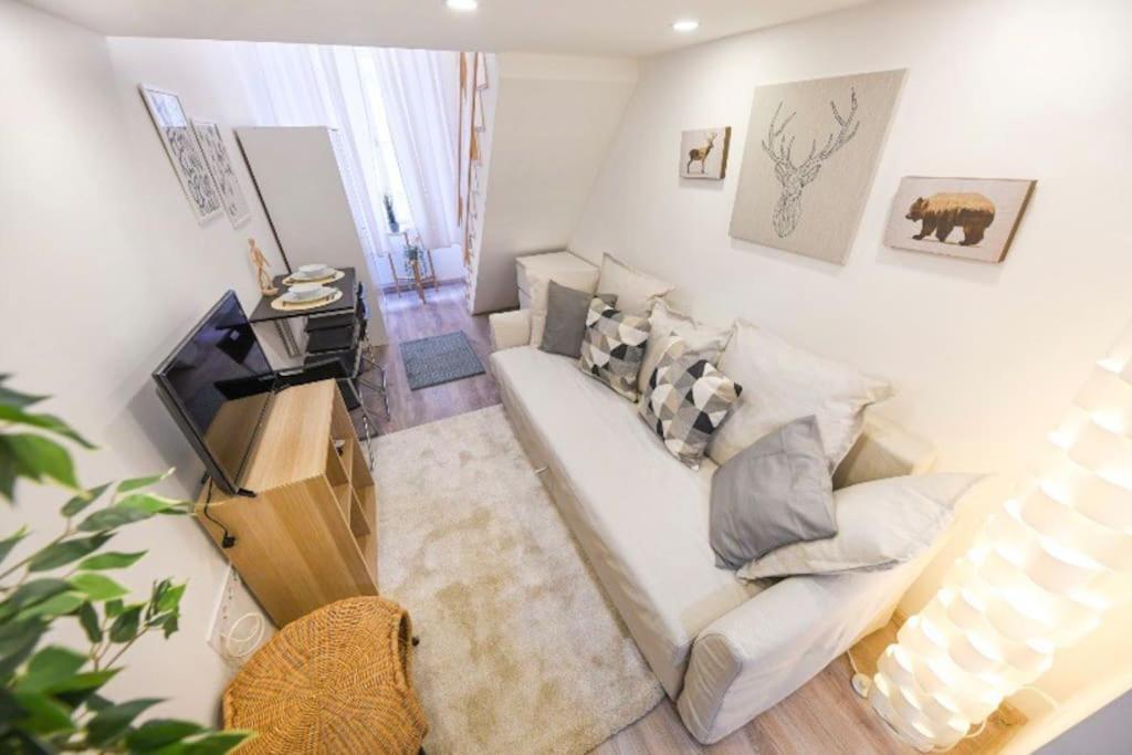 Appartement 1 Bedroom Flat In Nyar Str., *